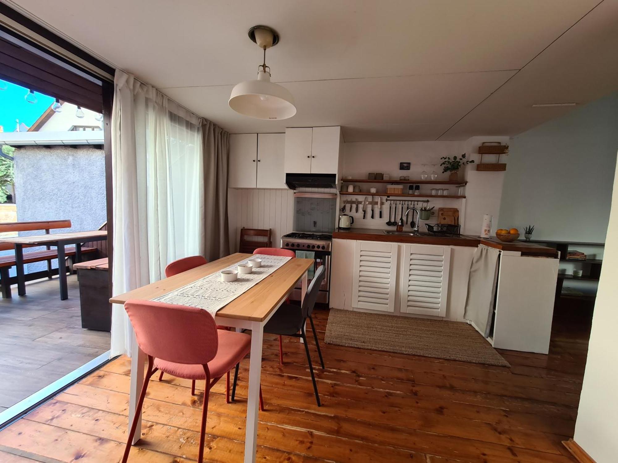 Old Town Cabin Apartment Загреб Экстерьер фото